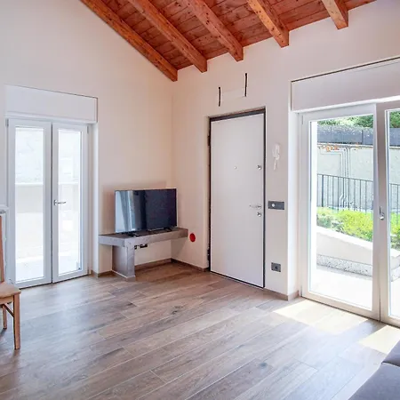 Eden 6 Daire Ornavasso